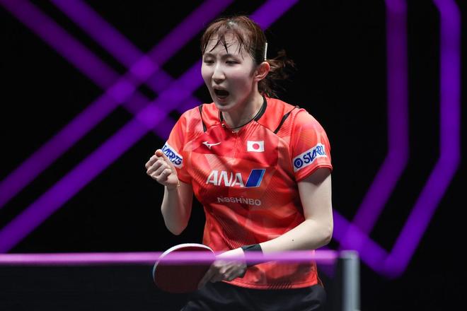 比年轻时期 比年轻时期