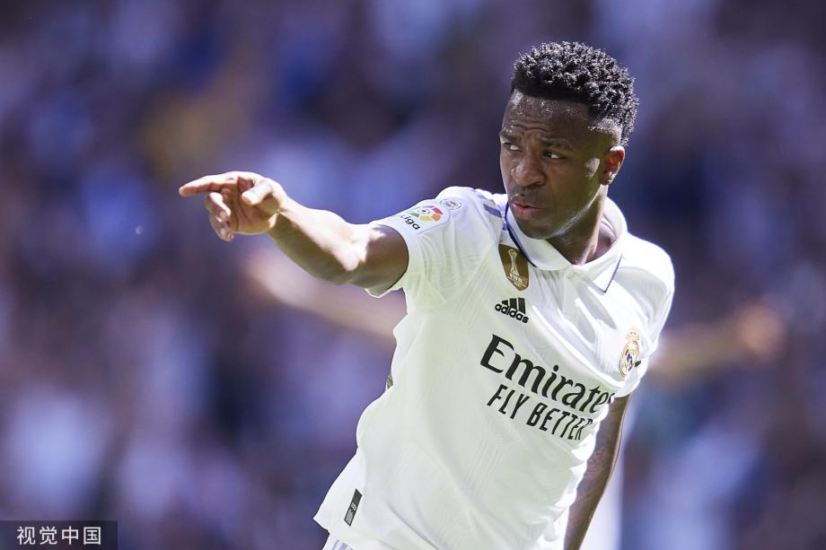 击闻名的球 击闻名的球