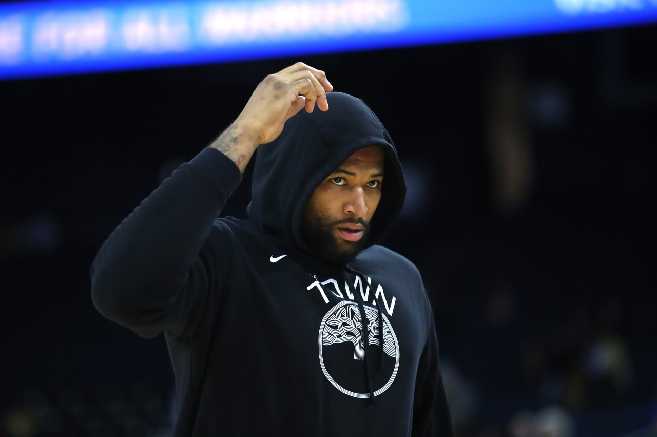 表现尤为突 表现尤为突